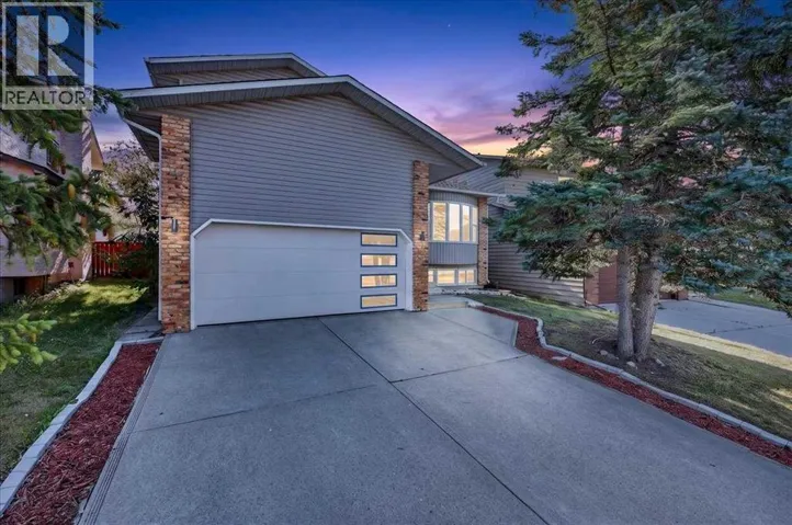 55 Whitehaven Crescent NE, Calgary, Alberta T1Y6C4