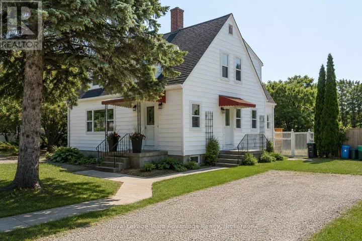 9 HOUDEN STREET, Springwater (Elmvale), Ontario L0L1P0
