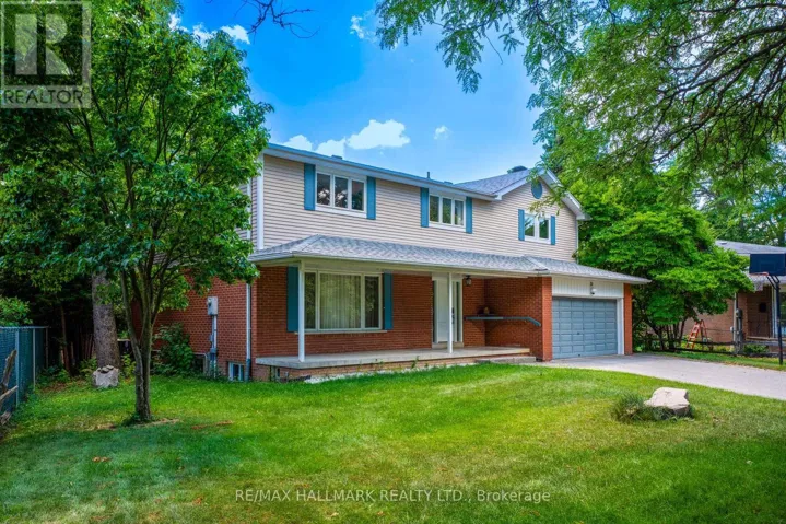 39 SUNNYWOOD CRESCENT, Richmond Hill (South Richvale), Ontario L4C6W2