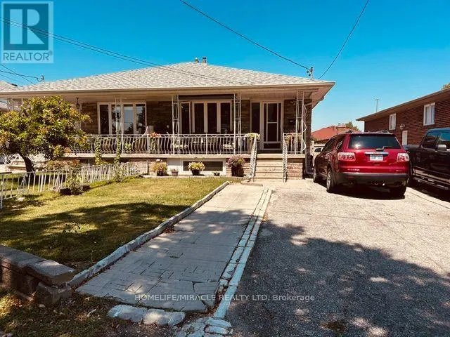 58 TELCO CRESCENT, Toronto (Humberlea-Pelmo Park), Ontario M9N3L4