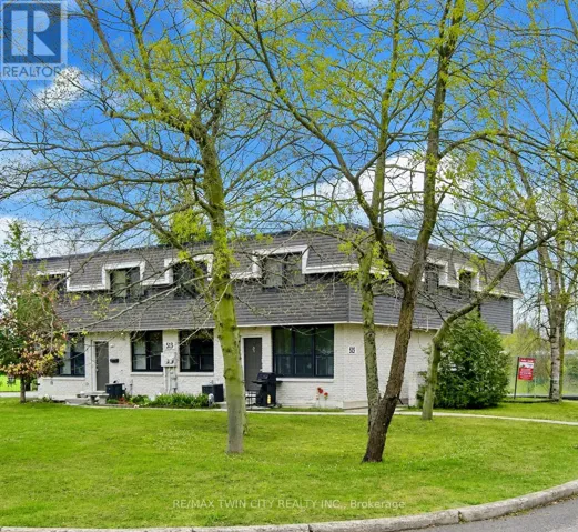 3 - 513 QUIET PLACE, Waterloo, Ontario N2L5L6