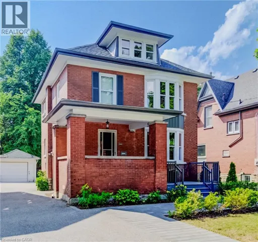 36 HEINS Avenue, Kitchener, Ontario N2G1Z8