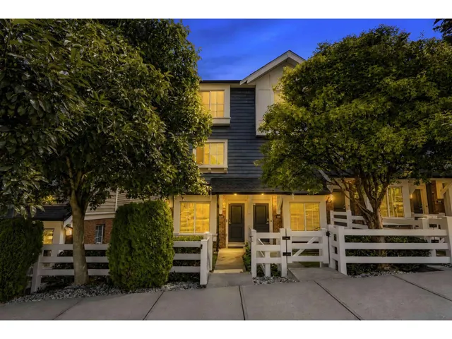 109 14833 61 AVENUE, Surrey, British Columbia V3S6T6