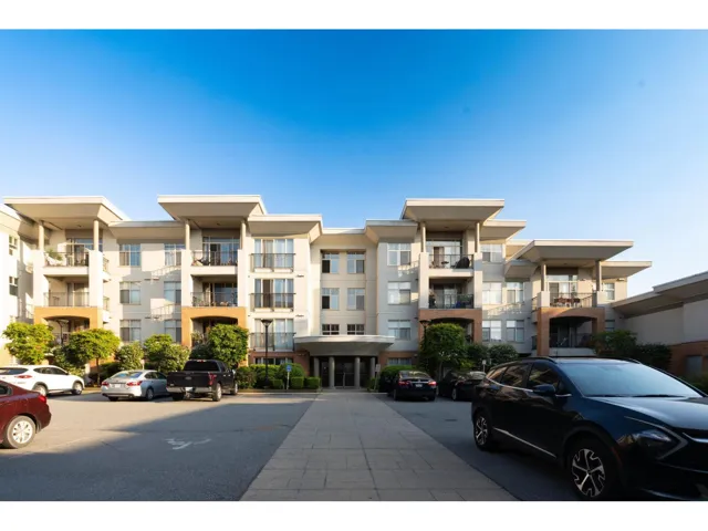 111 33545 RAINBOW AVENUE, Abbotsford, British Columbia V2S1Z6