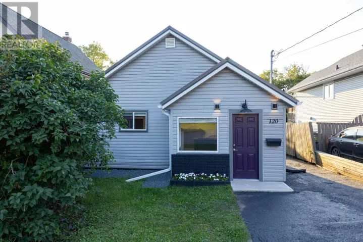 120 Rockwood AVE S, Thunder Bay, Ontario P7B4K2