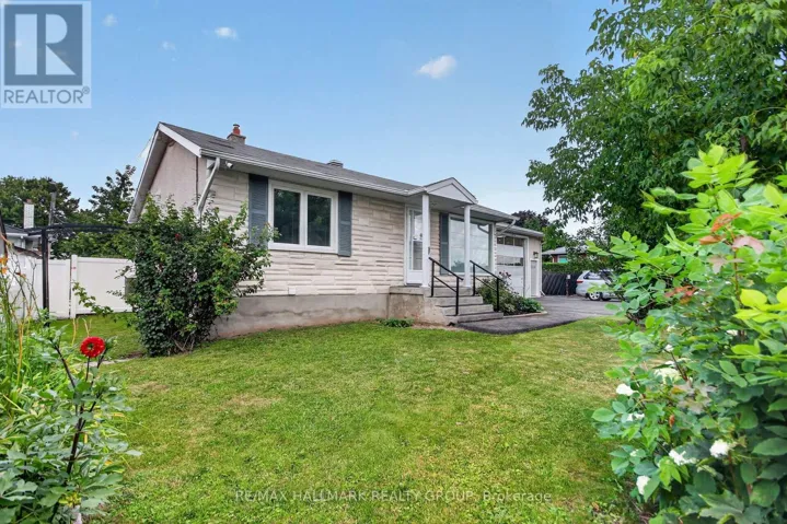 1125 KENASTON STREET, Ottawa, Ontario K1B3P1