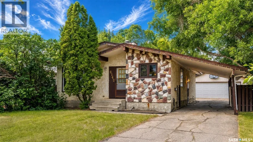 6142 7th AVENUE N, Regina, Saskatchewan S4T7G8