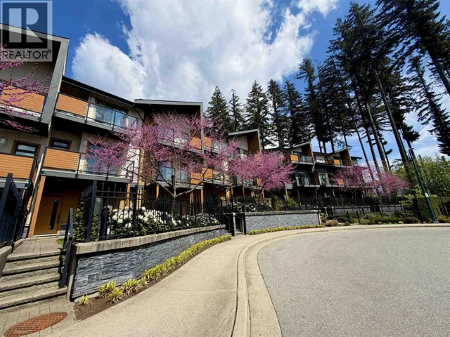 107 3525 CHANDLER STREET, Coquitlam, British Columbia V3E0L9