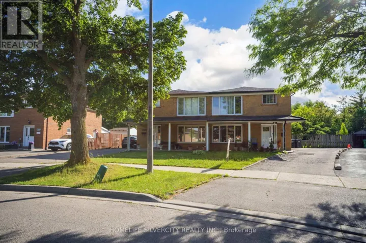 7582 DISCUS CRESCENT, Mississauga (Malton), Ontario L4T2V3
