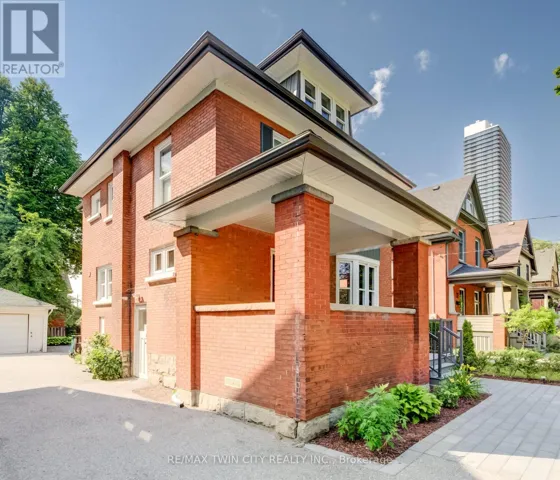 36 HEINS AVENUE, Kitchener, Ontario N2G1Z8