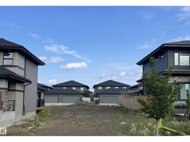 4537 Knight WD SW, Edmonton, Alberta T6W4B7