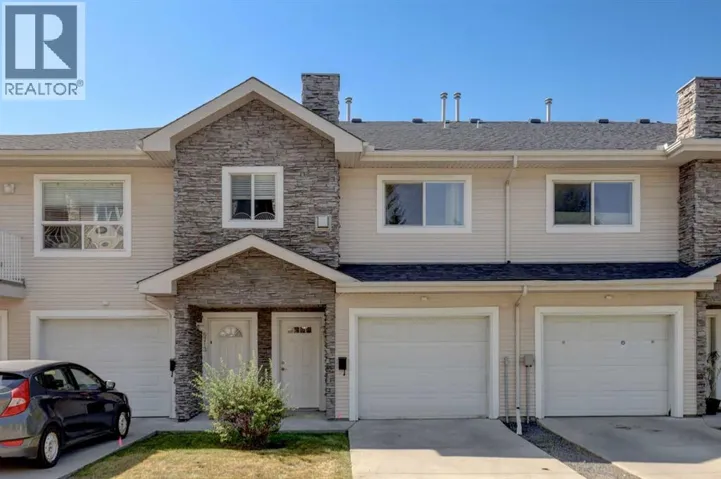 6711 Pinecliff Grove NE, Calgary, Alberta T1Y7K8