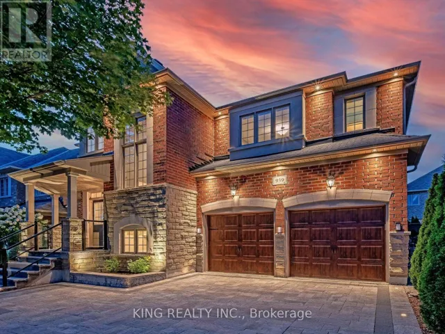 939 GORING CIRCLE, Newmarket (Stonehaven-Wyndham), Ontario L3X0B5