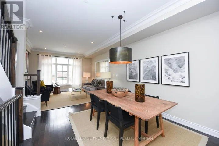 6A ACORN AVENUE, Toronto (Islington-City Centre West), Ontario M9B0B7