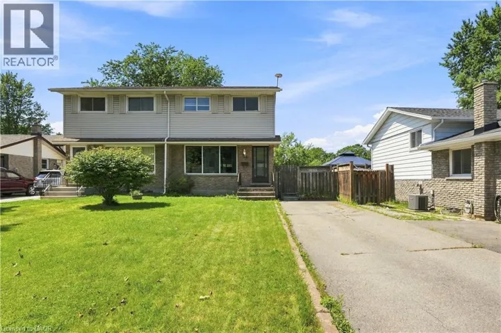 20 NOTTINGHAM Court, Welland, Ontario L3C5X5