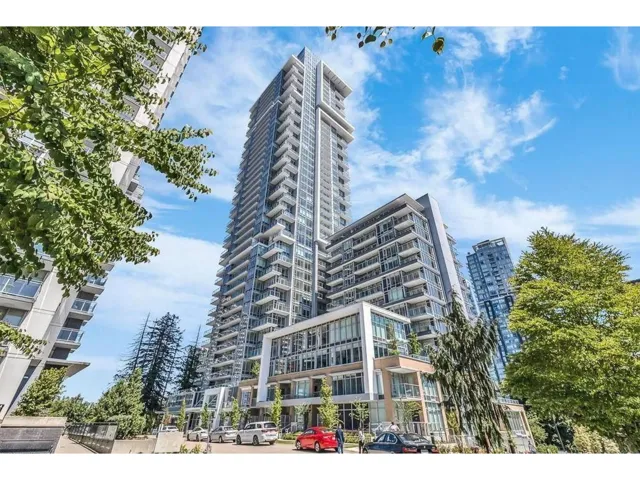 3706 13350 CENTRAL AVENUE, Surrey, British Columbia V3T0S1
