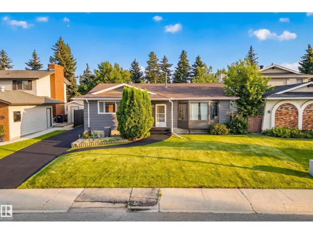 11727 27 AV NW, Edmonton, Alberta T6J3N7