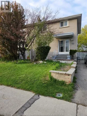 45 ALOMA CRESCENT, Brampton, Ontario L6T2N8