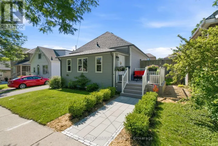 169 TRESANE STREET, Oshawa (Vanier), Ontario L1J1T7