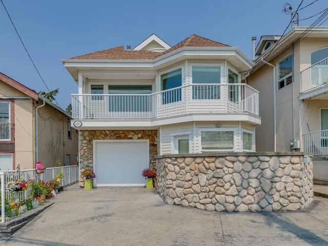 14763 MARINE DRIVE, White Rock, British Columbia V4B1B9