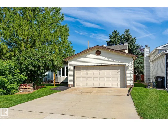 7704 152B AV NW NW, Edmonton, Alberta T5C3M5