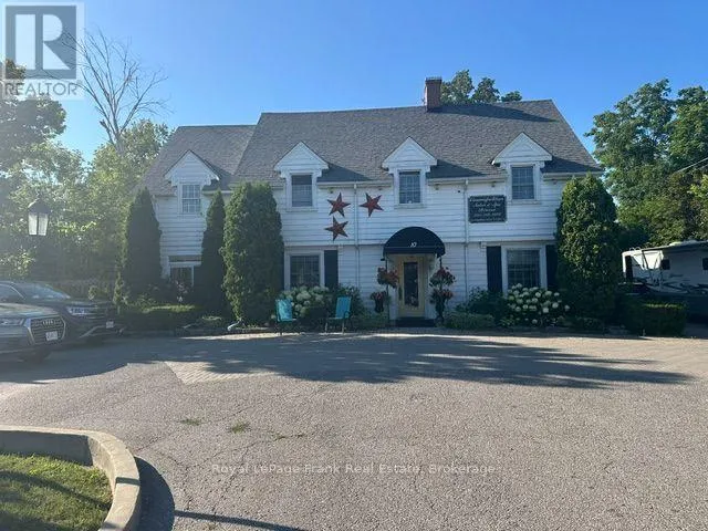 10 KING STREET E, Kawartha Lakes (Bobcaygeon), Ontario K0M1A0