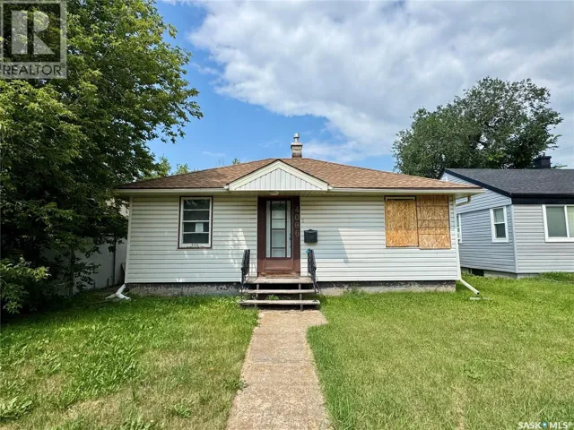 4006 4th AVENUE, Regina, Saskatchewan S4R0V9