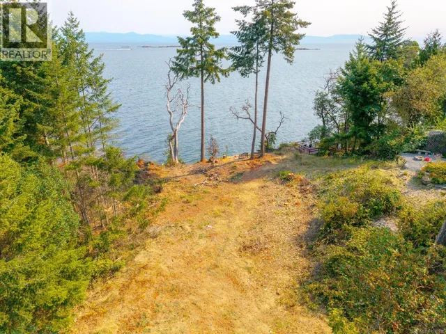 SL 2 Bonito Cres, Nanoose Bay, British Columbia V9P9J1