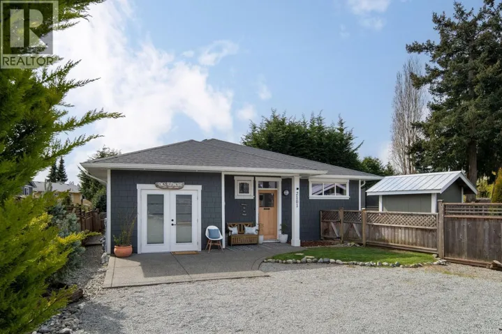 2101 Weiler Ave W, Sidney, British Columbia V8L1R3