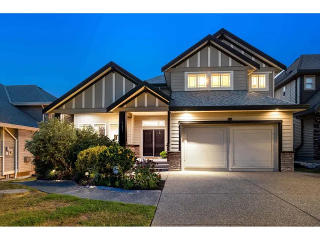 21857 51 AVENUE, Langley, British Columbia V3A8P7