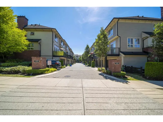 10 16260 23A AVENUE, Surrey, British Columbia V3Z0P7