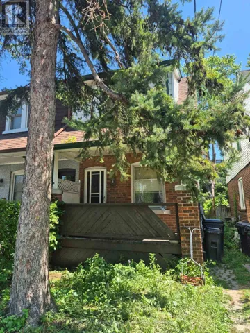 235 CHISHOLM AVENUE, Toronto (Woodbine-Lumsden), Ontario M4C4V9