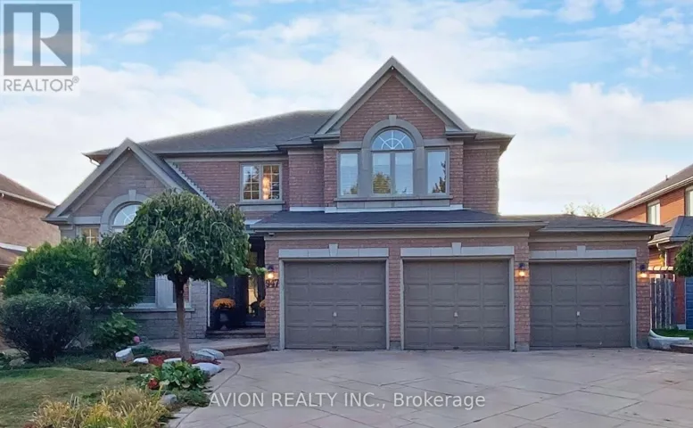 BSMT-947 NORTHERN PROSPECT CRESCENT, Newmarket (Stonehaven-Wyndham), Ontario L3X1N8