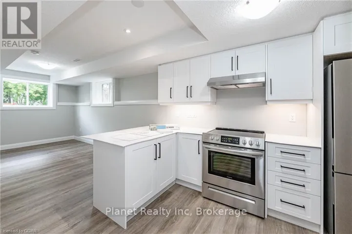 2 - 330 EXHIBITION STREET, Guelph (Exhibition Park), Ontario N1H4S2