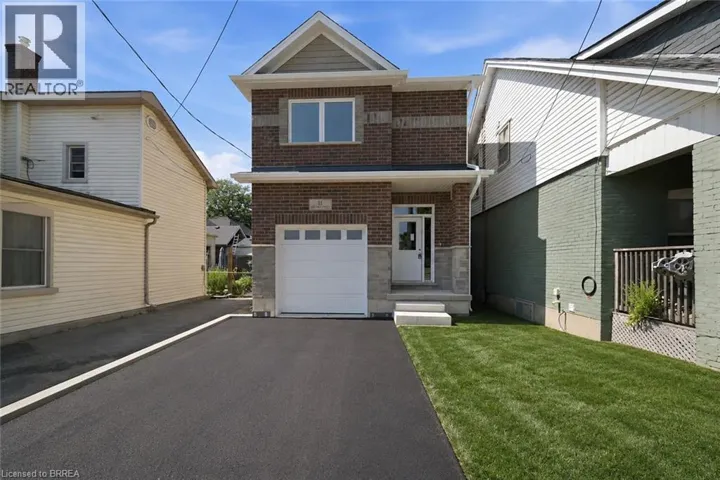 11 ONTARIO Street, Brantford, Ontario N3S2B7