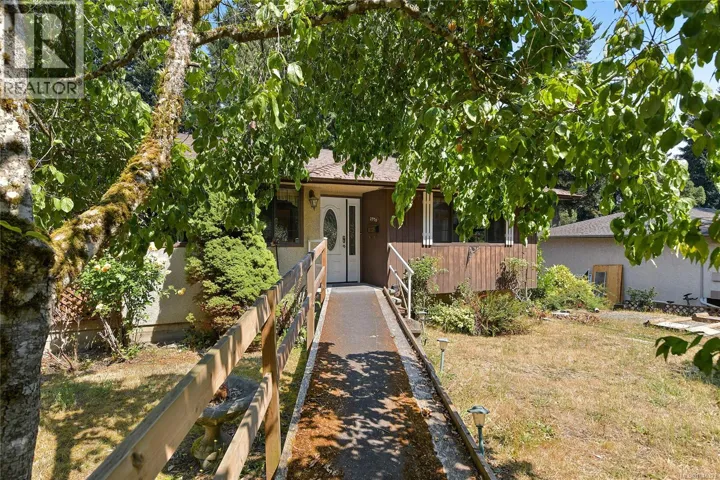 2970 Glen Lake Rd, Langford, British Columbia V9B4B1
