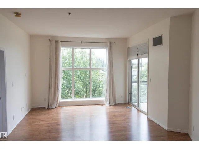 4827 104A ST NW, Edmonton, Alberta T6H0K4
