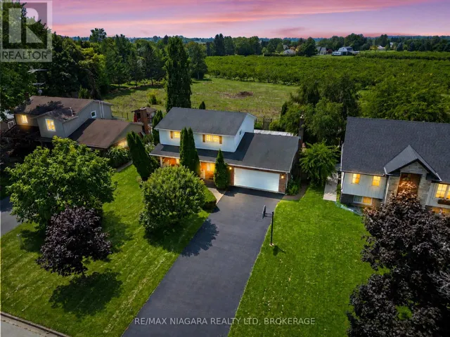 21 GARRISON VILLAGE DRIVE, Niagara-on-the-Lake (Town), Ontario L0S1J0
