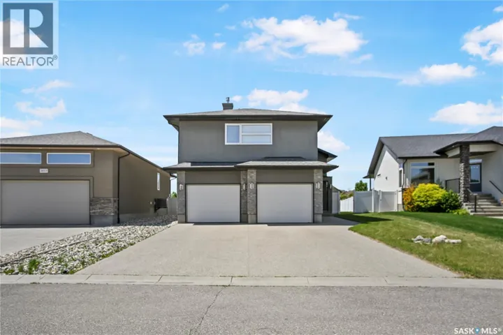3821 GOLDFINCH WAY, Regina, Saskatchewan S4V1S4