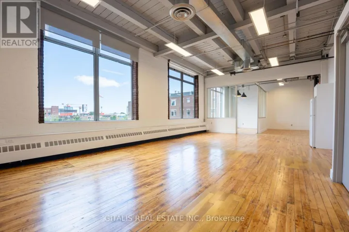 201B - 219 DUFFERIN STREET, Toronto (South Parkdale), Ontario M6K1J1