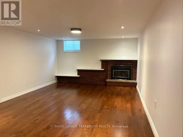 LOWER - 896 FOURTH STREET, Mississauga (Lakeview), Ontario L5E1J6