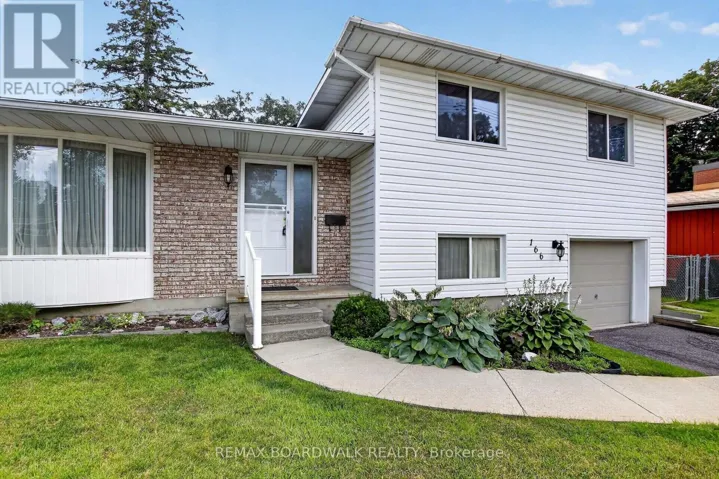 166 DAN STREET, Arnprior, Ontario K7S1V4