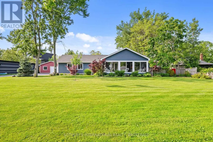 880 EDGEMERE ROAD, Fort Erie (Crescent Park), Ontario L2A1A8