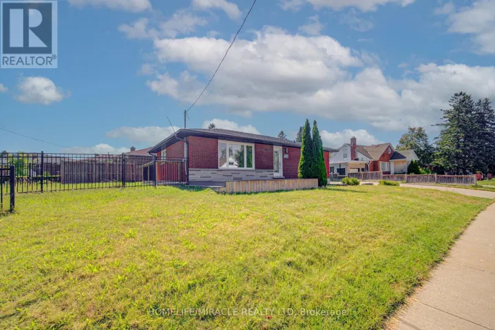 161 KIPLING AVENUE, Kitchener, Ontario N2C2B8