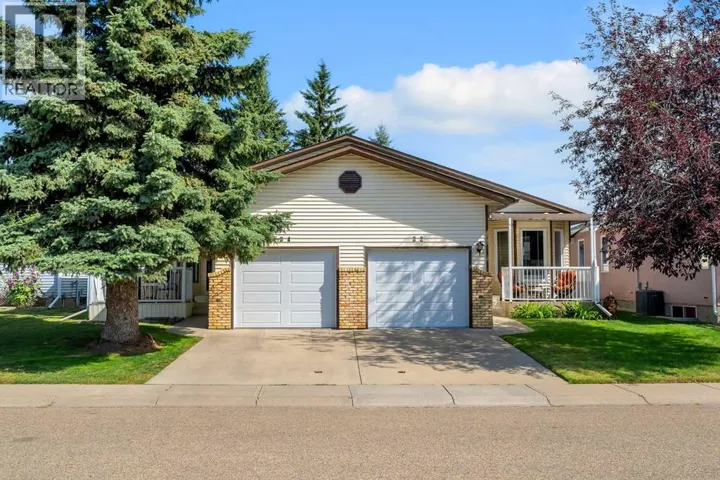 34 Woodside Close NW, Airdrie, Alberta T4B2C8