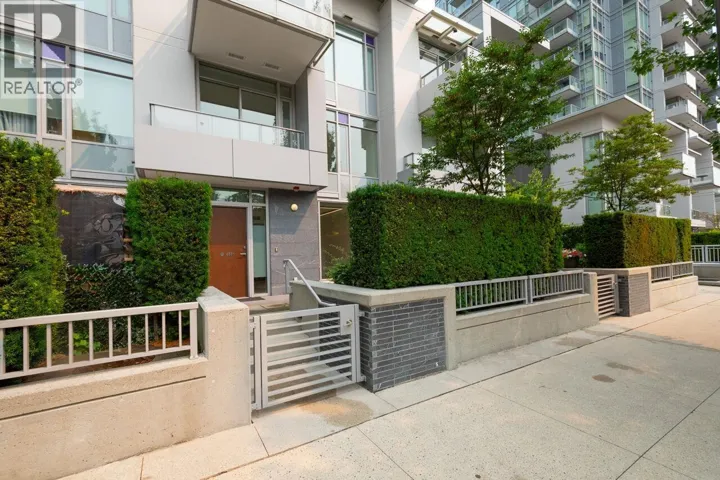 6556 NELSON AVENUE, Burnaby, British Columbia V5H0G6