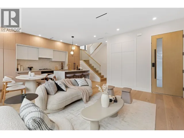 2 448 W 20TH AVENUE, Vancouver, British Columbia V5Y2C8