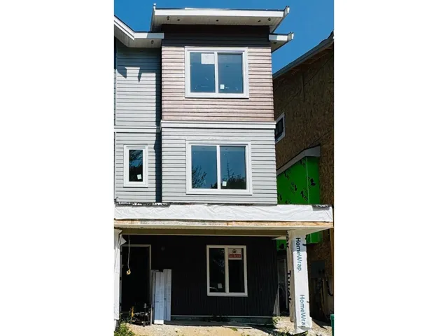 101 14755 68A AVENUE, Surrey, British Columbia V3S2B2