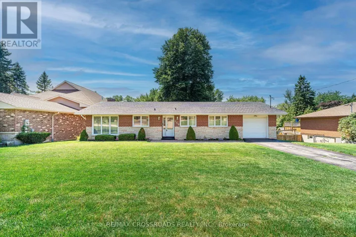 166 ELIZABETH CRESCENT N, Whitby (Blue Grass Meadows), Ontario L1N3R7