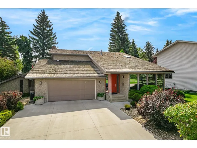 241 GREENOCH CR NW, Edmonton, Alberta T6L1W6